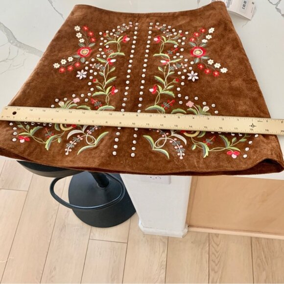 ZARA Brown Genuine Suede Leather Embroidered Embellished Studded Mini Skirt - Picture 6 of 12